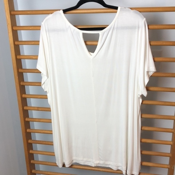 CJ Banks Metallic Embellished Off White Top 1X - Picture 2 of 6